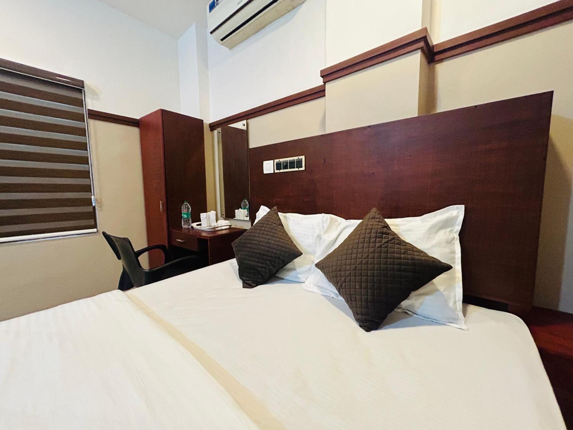 Rio Rooms Medical College Kozhikode Εξωτερικό φωτογραφία